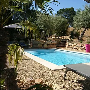 Bed & Breakfast La Aux Oliviers, Flayosc